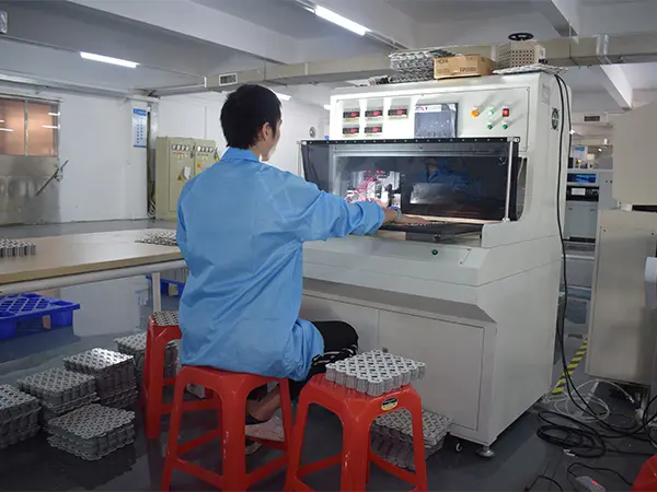 Electronic component testing